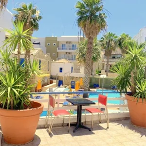 Kassavetis Center - Hotel Studios and Apartments