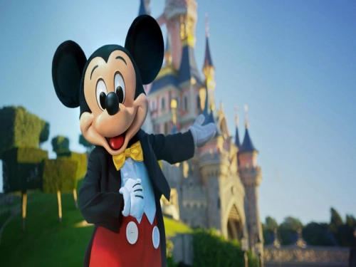 Bilete atracții Paris — Disneyland Marne-la-Vallée, parc tematic pentru familii cu bilete multi-day