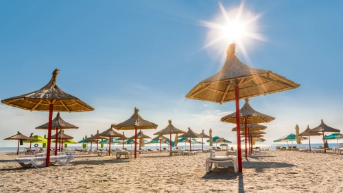 Hoteluri Mamaia, Constanța — cazare pe plaja Mării Negre, sezon mai–septembrie